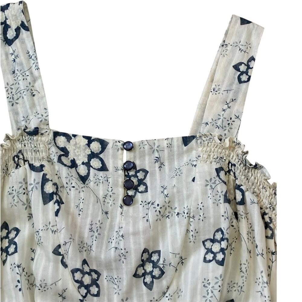 Lucca floral summer top size medium - Picture 4 of 8